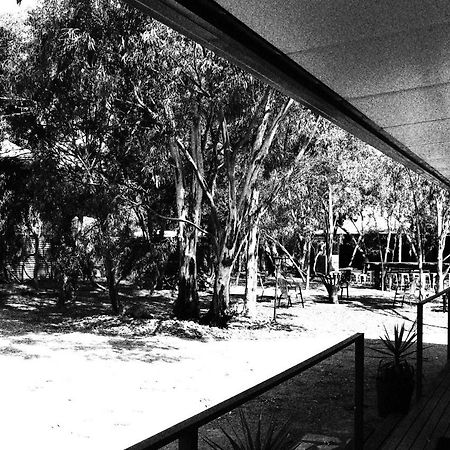 Under The Mount Melrose Exterior photo